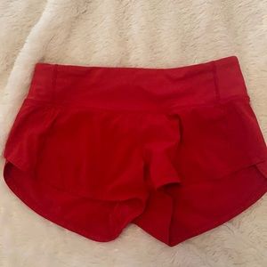 Lululemon 2.5 inch Red Speed Up shorts Size 2